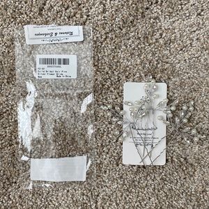 Evild Pearl and Crystal Flower Hair Pins